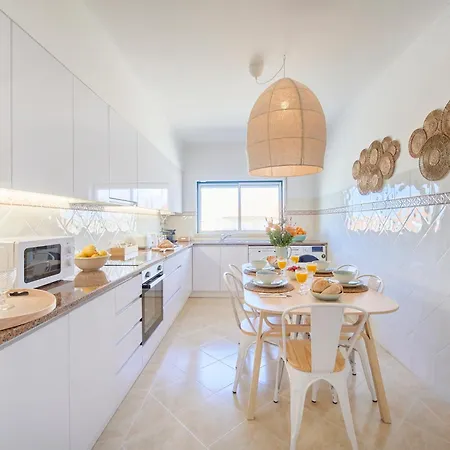 Vieira House With Sea View * ויירה דה לייריה