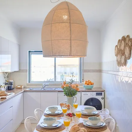 Vieira House With Sea View * ויירה דה לייריה