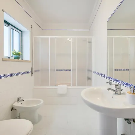 דירה Vieira House With Sea View ויירה דה לייריה