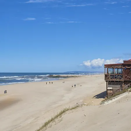 아파트 Vieira House With Sea View