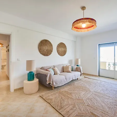 Vieira House With Sea View Apartment *