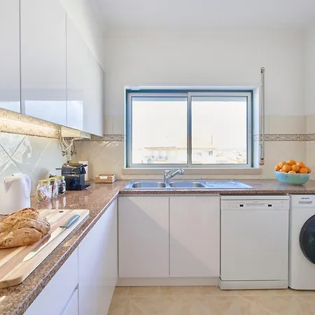 Vieira House With Sea View *