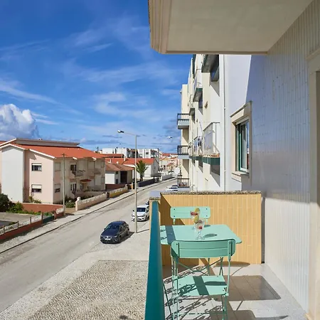 아파트 Vieira House With Sea View